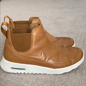 Nike Women’s Air Max Thea